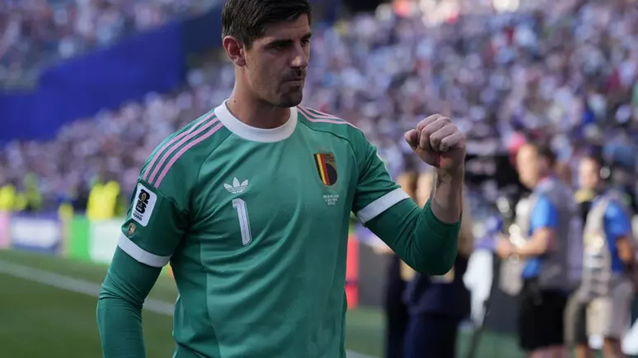 Bélgica goleia Estados Unidos e elimina último anfitrião da Copa