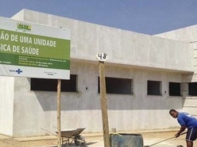 Insuficiência e atraso dos repasses do governo federal paralisam obras de UBS nos Municípios, aponta CNM