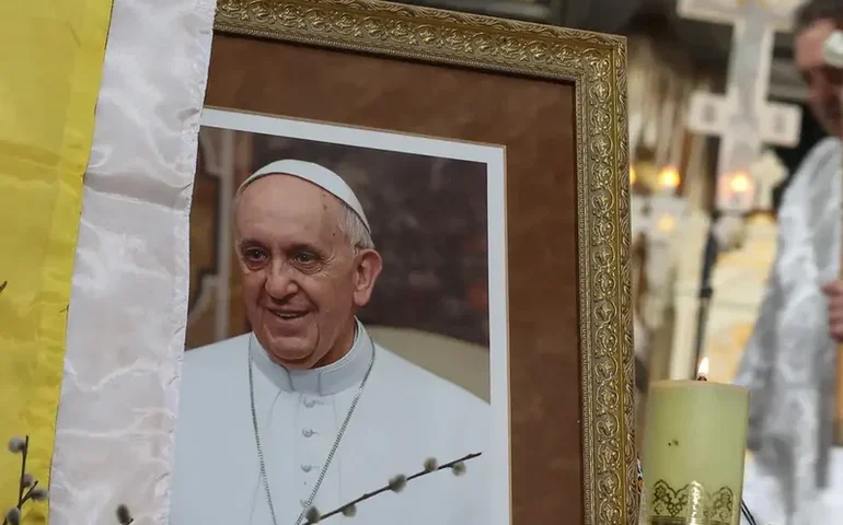 Quem são os outros papas sepultados na mesma Basílica escolhida por Francisco?