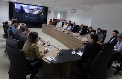 MPE discute regularização fundiária e saneamento básico em Delmiro