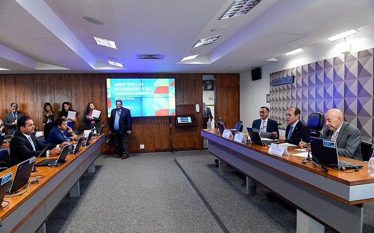 CDR debate papel das superintendências regionais de desenvolvimento