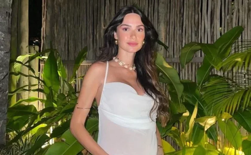 Thaila Ayala desabafa e relembra depressão: “Pensamentos horríveis”