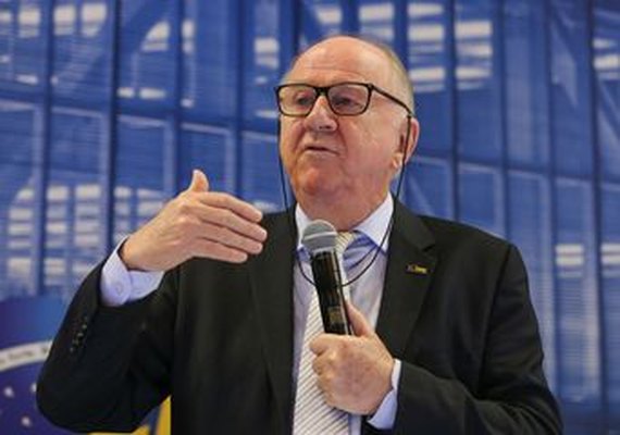 Prefeitos pedem aumento de 1,5% em fundo para pagar piso da enfermagem