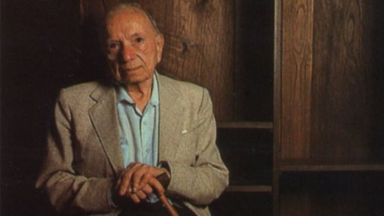 Escola homenageia poeta Mário Quintana em Semana Literária