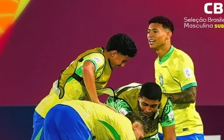 Brasil vence França nos pênaltis e avança às quartas de final