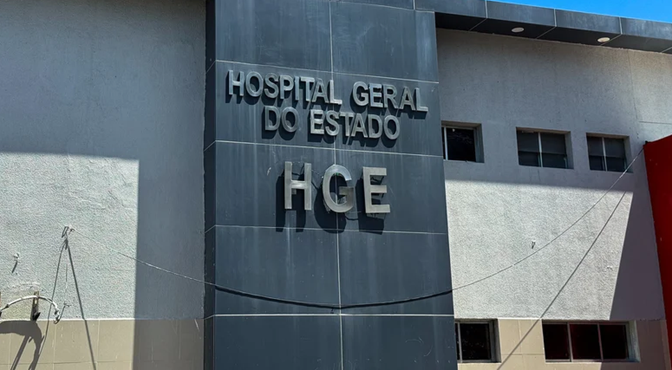 Familiar afirma que idosa de 78 anos está há 20 dias no HGE aguardando transferência para uma cirurgia de marca-passo. - Foto: Aaron Neves/Francês News