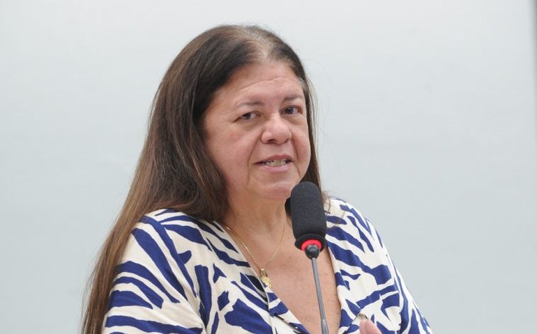 Comissão aprova projeto que define caráter permanente do atestado de fibromialgia