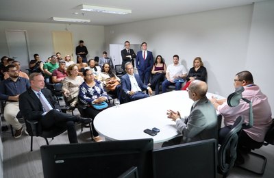 Ministério Público promove reunião e abre diálogo entre chapas que disputam Reitoria da Uncisal