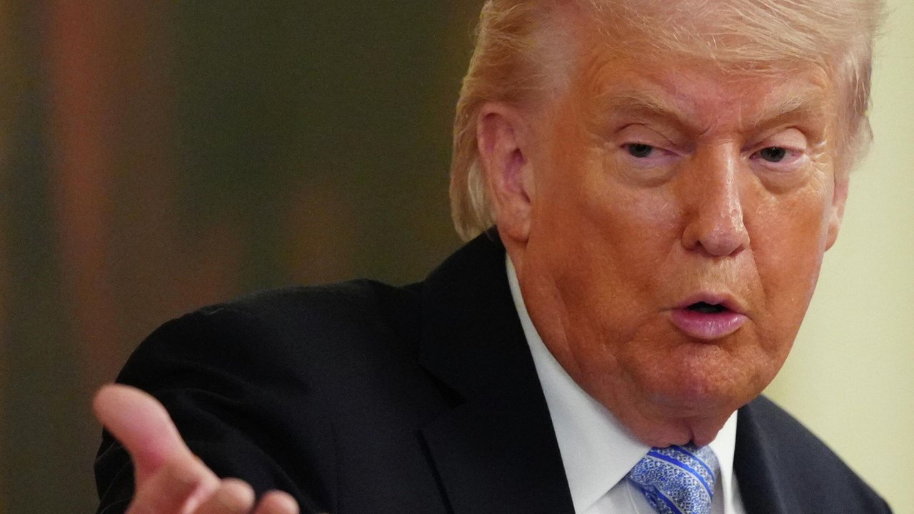 Trump diz avaliar 'explodir o Irã inteiro', mas admite possibilidade de acordo com Teerã