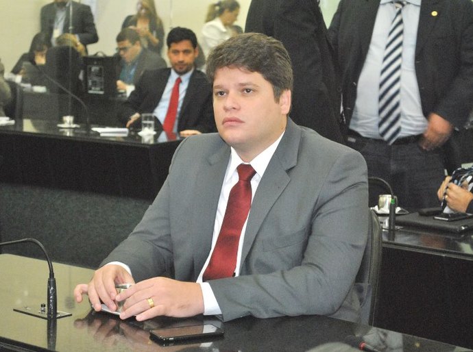 Líder político do Litoral Norte receberá comenda Divaldo Suruagy na ALE