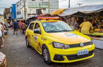 Ronda no Bairro apreende menor suspeito de assalto a ônibus no Jacintinho