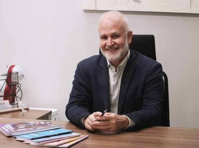 Liquidações bancárias e recuperação bilionária expõem fragilidades e deixam investidores brasileiros em alerta