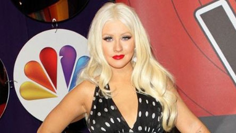 Christina Aguilera é confirmada em tributo a Michael Jackson