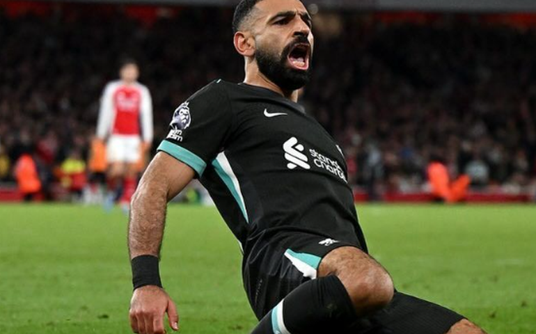 'Nas minhas escalações, Salah está mais dentro do que fora', afirma técnico do Liverpool