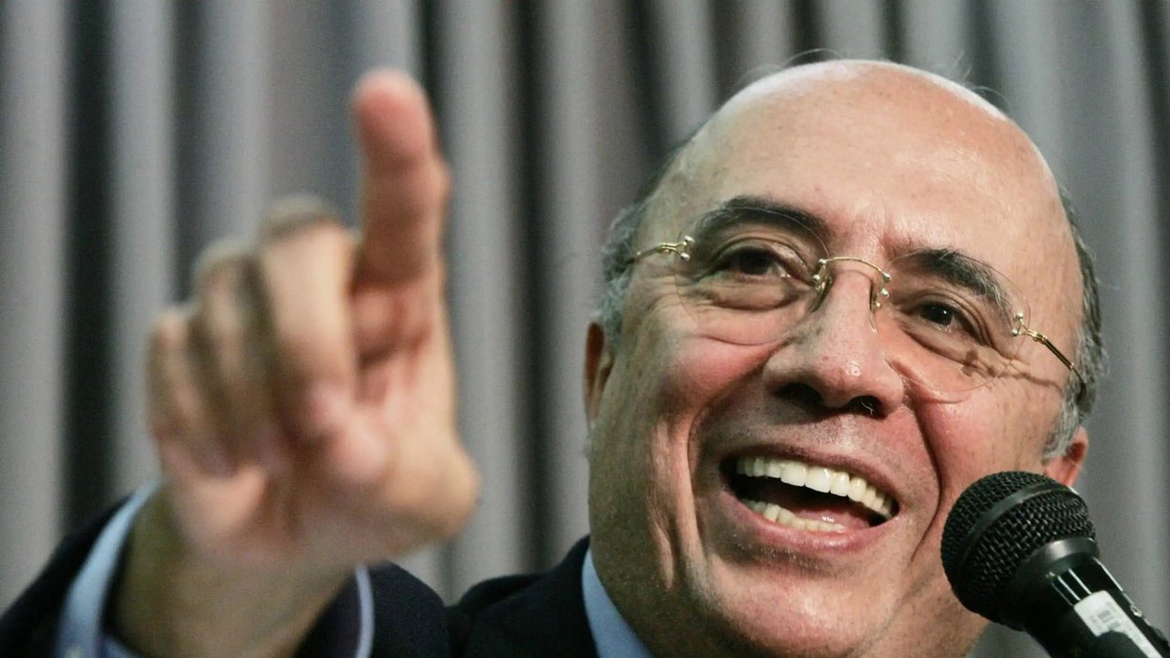 Meirelles anuncia apoio a Lula, que faz ato com oito ex-candidatos a presidente