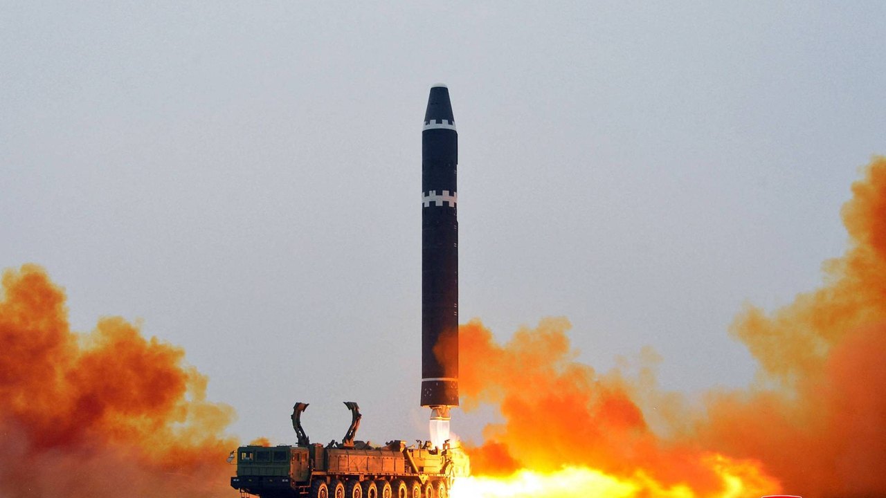 Coreia do Norte lançou míssil balístico não identificado, diz agência sul-coreana