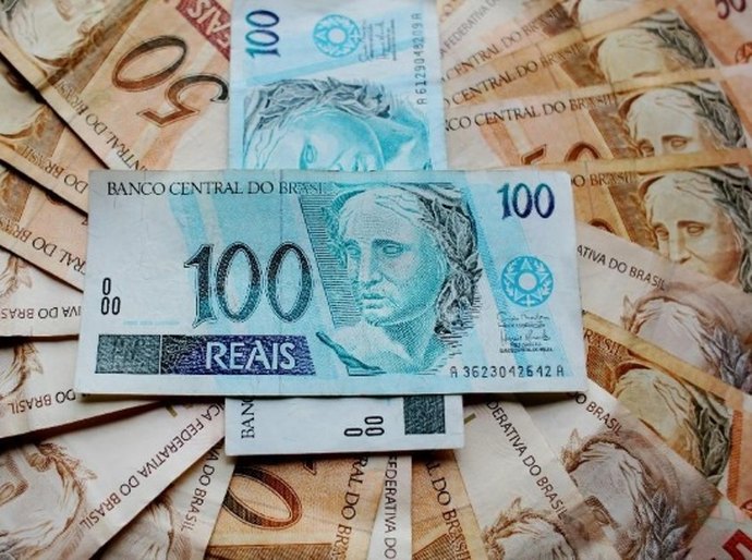 R$ 1,09 bilhão: veja negócios que os ganhadores da Mega da Virada podem investir em 2026