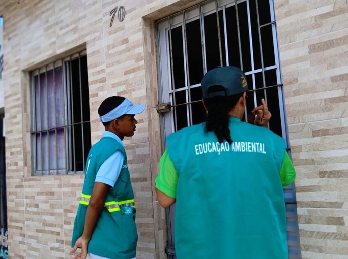 Projeto Ecoponto Aqui conscientiza moradores do Trapiche da Barra