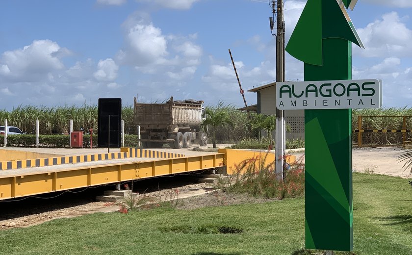 Alagoas Ambiental recebe 61 toneladas de óleo das praias alagoanas