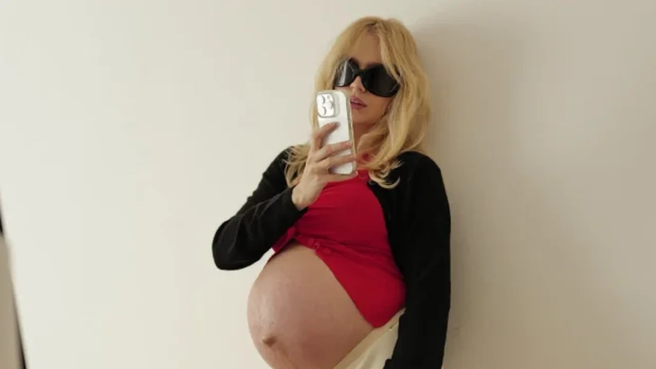 Isa Scherer compartilha reflexão sobre repercussão de fotos de parto sem filtro: 'Será que estou me diminuindo?'