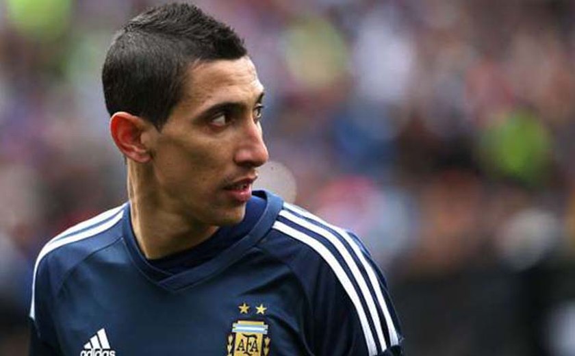 Di María lamenta desfalques, mas confia em reação argentina nas eliminatórias