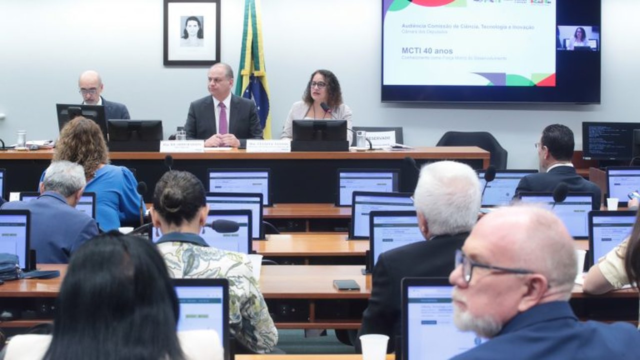 CCT aprova reserva de 5% para pessoas com deficiência em campanhas públicas