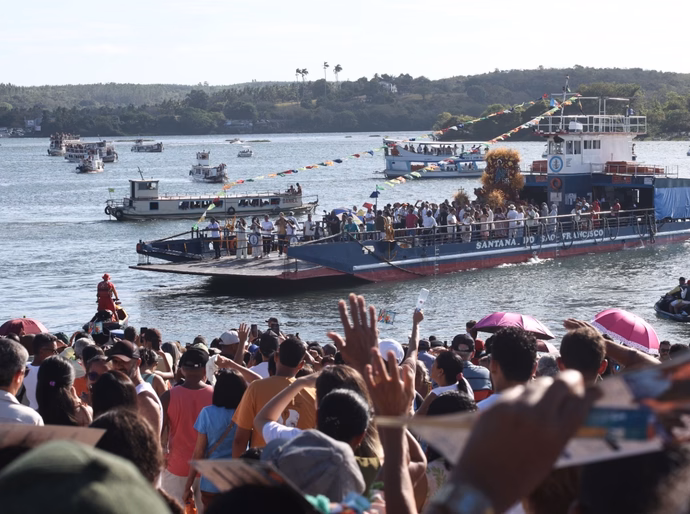 Fé e Tradição: Penedo celebra 142ª edição da Festa do Bom Jesus dos Navegantes