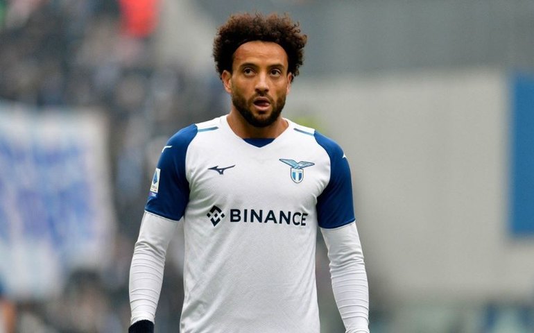 Felipe Anderson marca, Lazio vence fora, e cola no pelotão de frente do Italiano