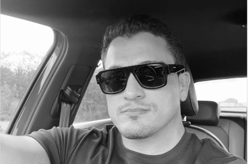 Deputado Fernando Pereira cobra punição para envolvidos na morte de Adriano Farias, um ano após o seu assassinato