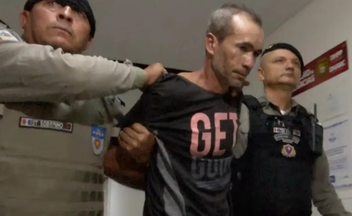 Tio-avô de Ikaro no momento da prisão
