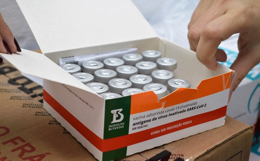 Coronavac: Sesau já distribuiu mais de 22 mil doses de vacinas para aplicação da 2ª dose