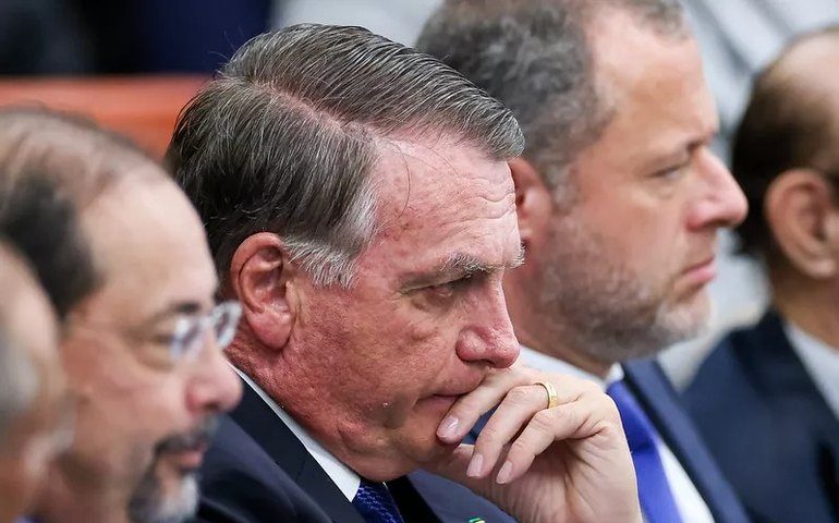 Por unanimidade, 1ª Turma do STF torna réus Bolsonaro e aliados por tentativa de golpe de Estado