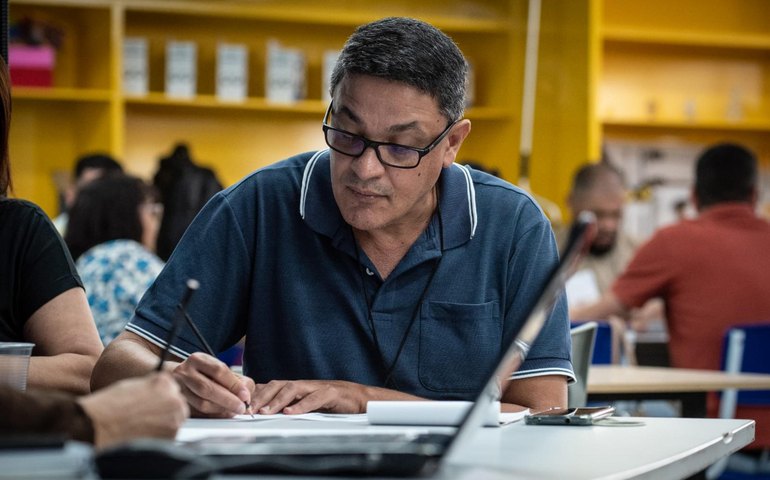 Seduc disponibiliza 575 vagas de especialização em Gestão Escolar para profissionais da rede estadual