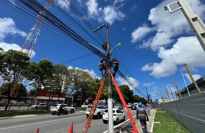 Projeto Poste Limpo avança na parte alta de Maceió