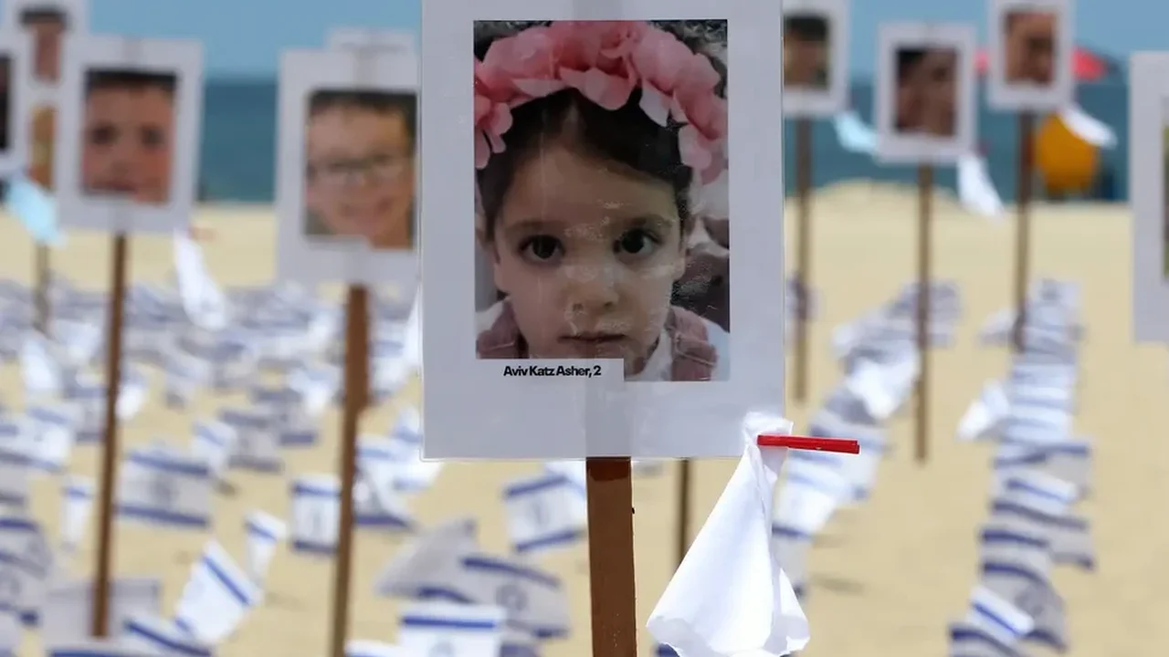 Israel faz homenagem às vítimas do Hamas e envia mais tropas ao Líbano