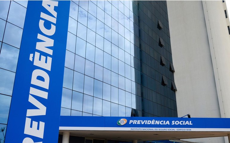 INSS começa hoje pagamento da folha de novembro