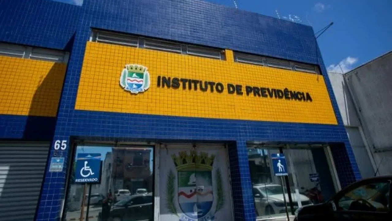 Servidores de Maceió podem ficar sem salário se não responderem Censo