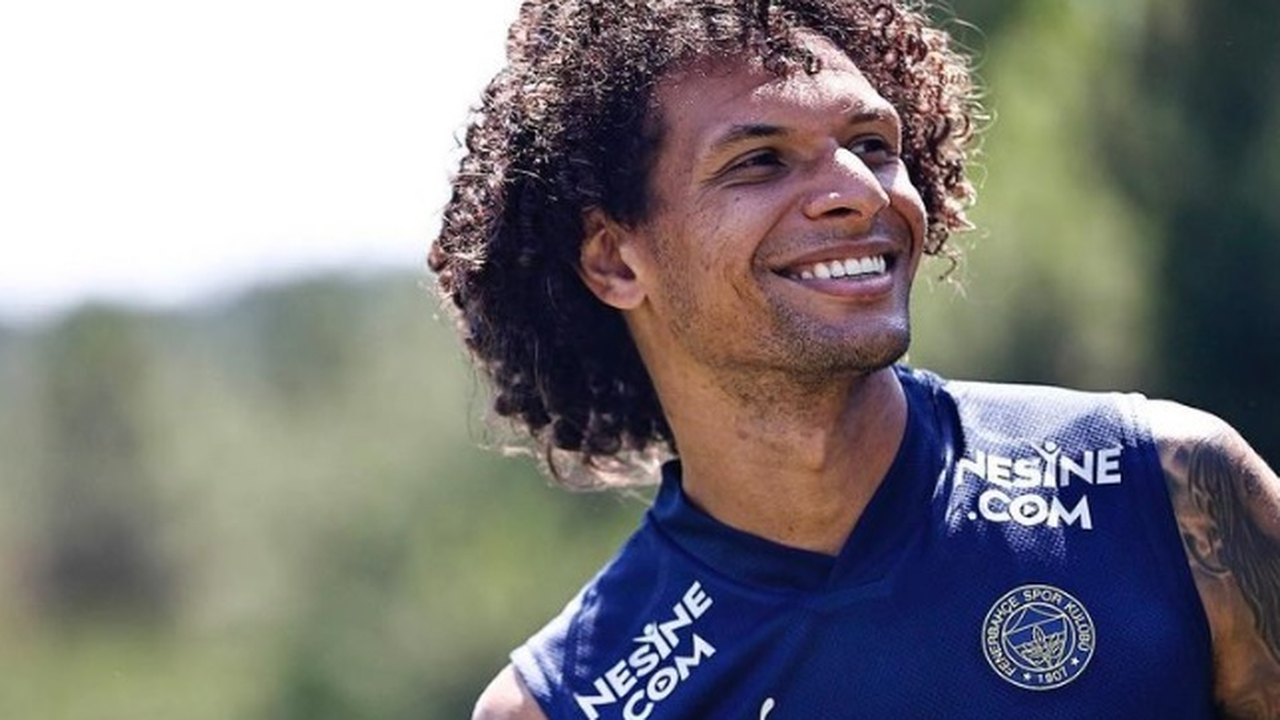 Na mira do Santos, Willian Arão troca o Fenerbahçe pelo Panathinaikos: 'Novo capítulo'