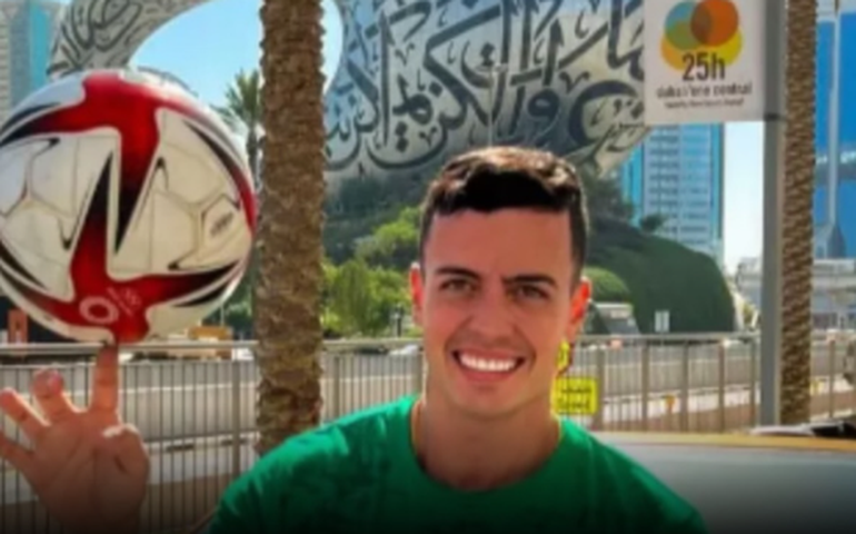 Influenciador acusado por atropelamento se entrega à polícia no Rio