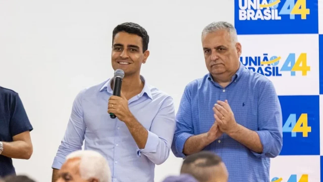 OPORTUNISMO? JHC aparece novamente com Ronaldo Lessa para fingir que apoia a Lula, às vésperas de visita do presidente a Alagoas