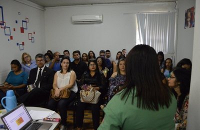 Gestores da assistência social discutem combate ao trabalho infantil no verão
