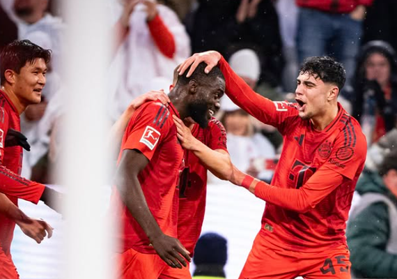 Bayern de Munique leva susto contra time da zona de rebaixamento, mas volta a vencer no Alemão