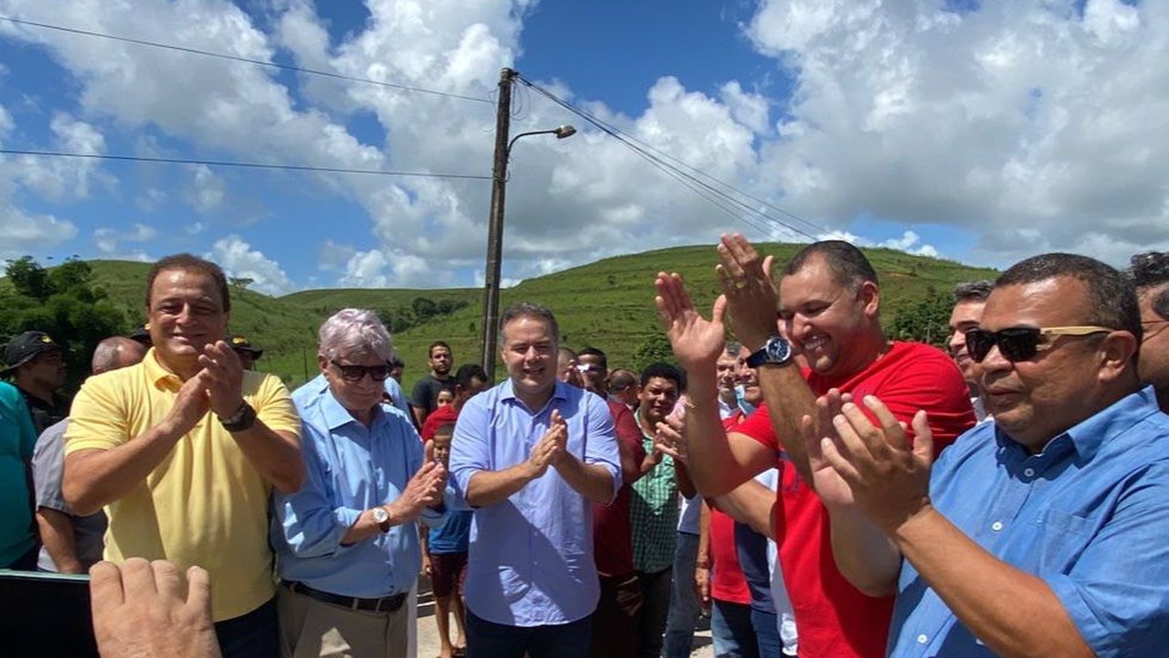 Deputado Galba Novaes participa de inaugurações em Campestre