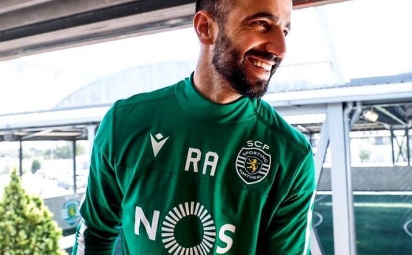 Rúben Amorim prevê United brigando contra o rebaixamento no Campeonato Inglês: 'Constrangedor'