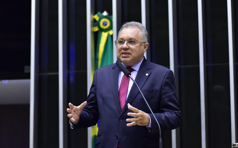 Comissão aprova projeto que exige informações para o consumidor sobre títulos de capitalização