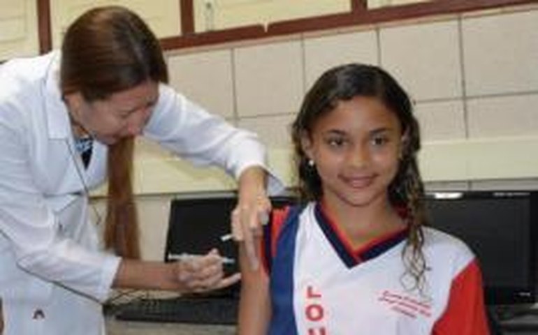 Campanha de vacinação contra HPV vai até 10 de abril