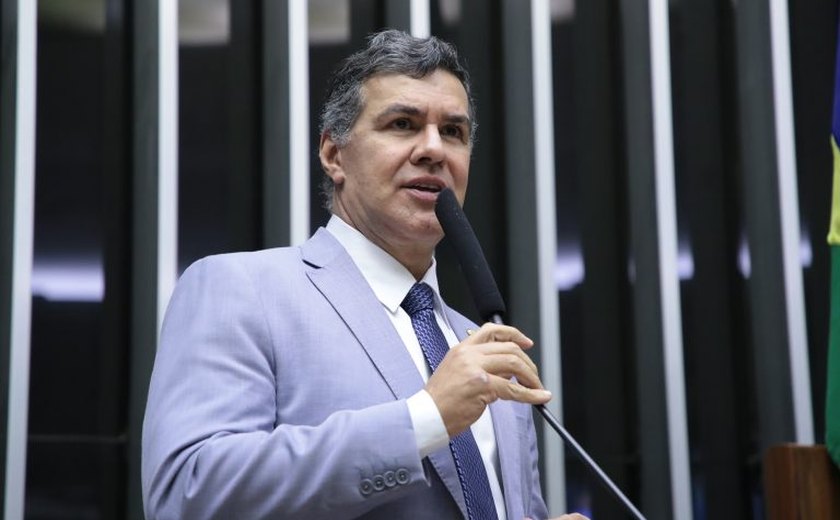 Projeto exclui gratificações de convênios entre estados e municípios do limite de gasto com pessoal