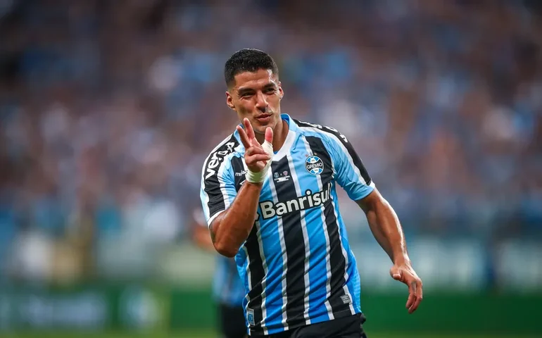 Grêmio conquista título gaúcho em tarde de decisões estaduais