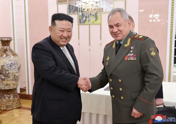 Rússia e Coreia do Norte defendem cooperação mais estreita para 'fortalecer segurança e defesa'