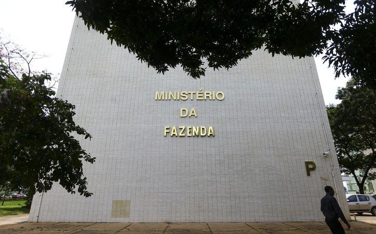 Governo publica medida provisória com alternativas ao aumento do IOF